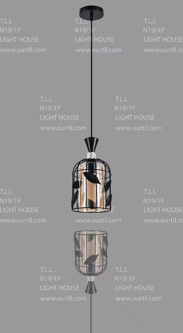 Pendant light with bulb
