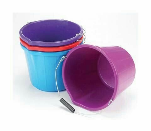 Nice plastic bucket