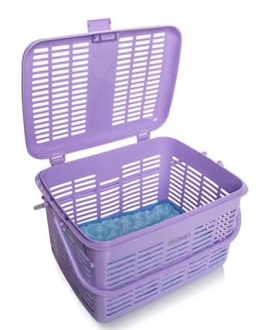 Plastic container